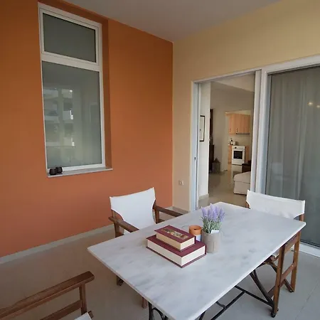 Explore From A Brand New Apartment *